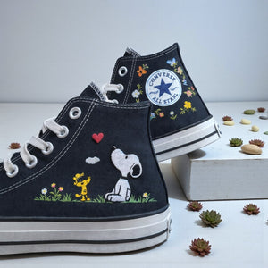 Converse Hand-Embroidered Design Snoopy Converse Sneakers