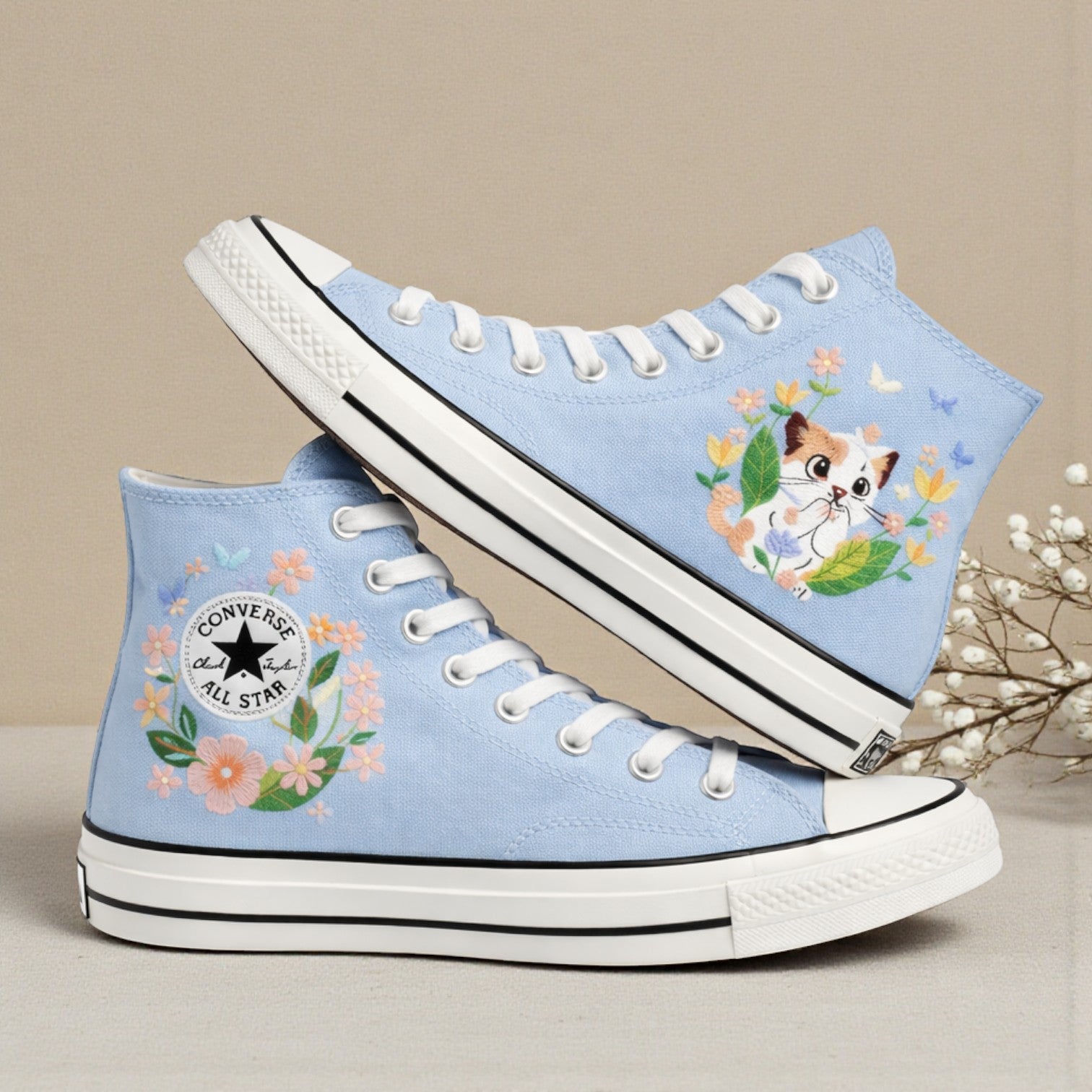 Converse Hand-Embroidered Cat High-Top Shoes for Unique Style