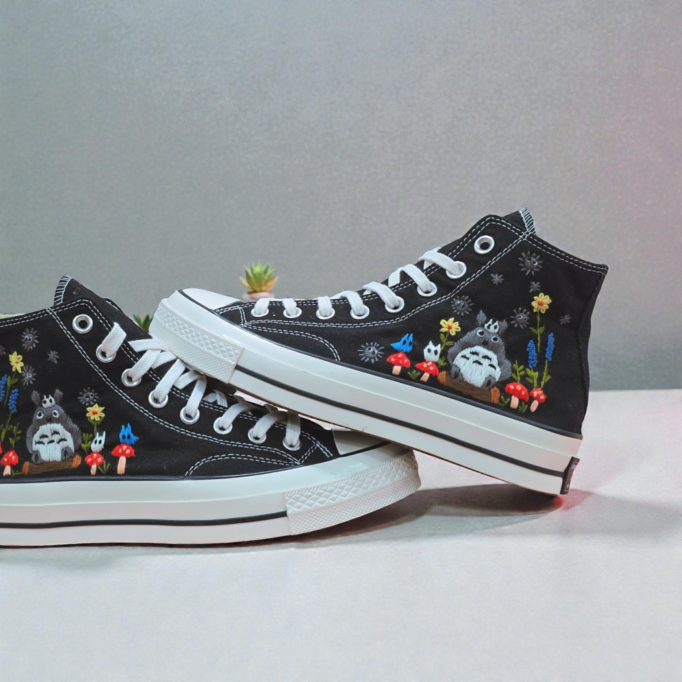 Converse Embroidered Cute High Top Shoes