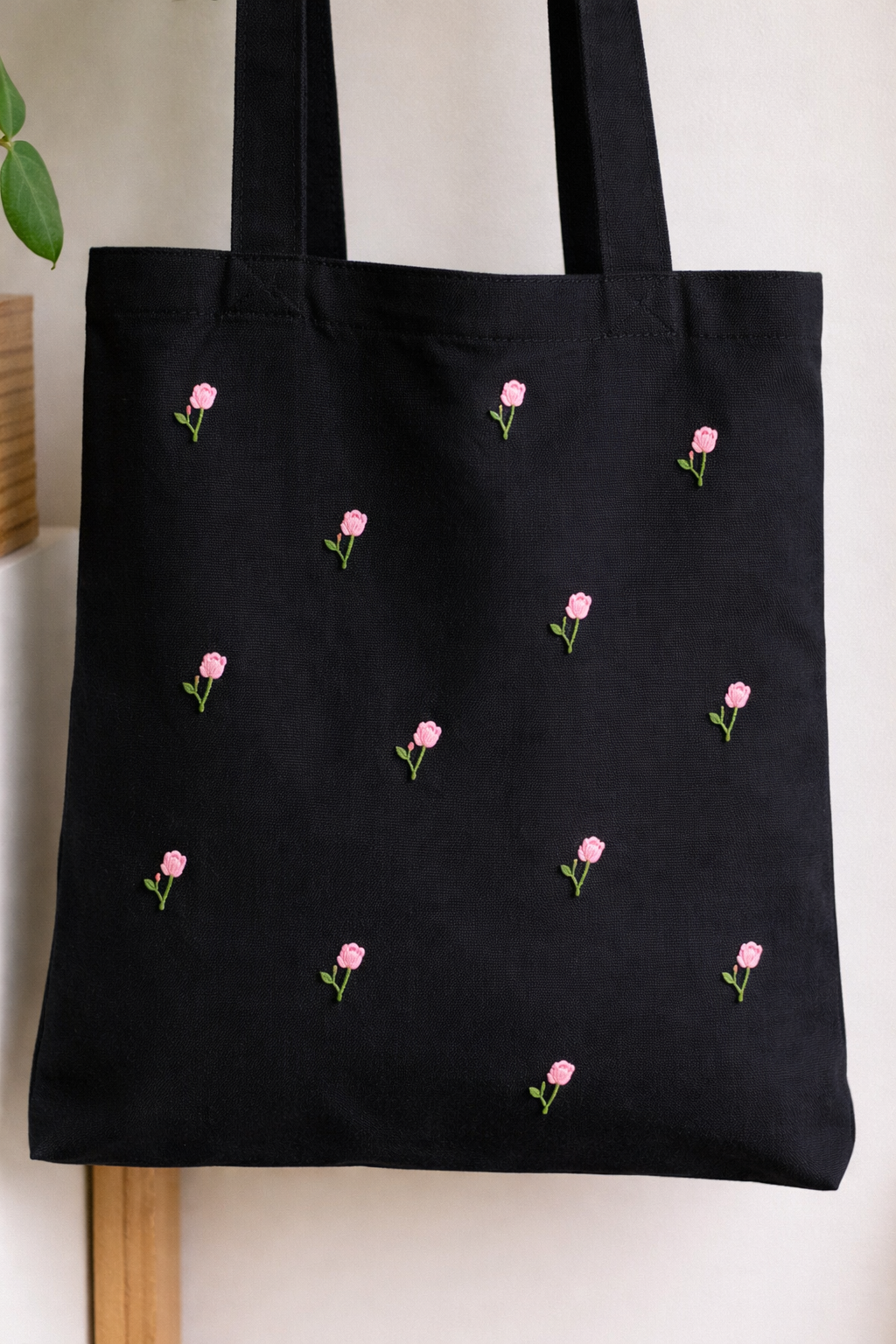 Daisy Rose Tote Bag with Floral Embroidery