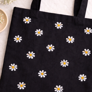 Daisy Tote Bag with Floral Embroidery